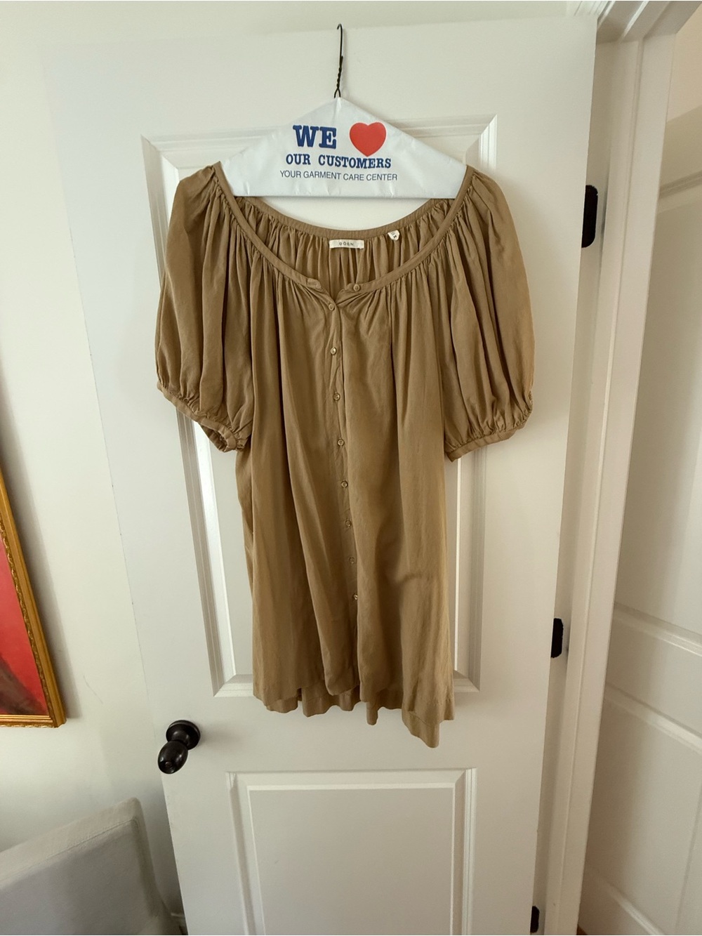 Doen Tan Button-Front Puff Sleeve dress